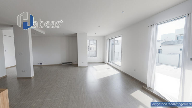 Appartement - 102 m² - 4 pièces