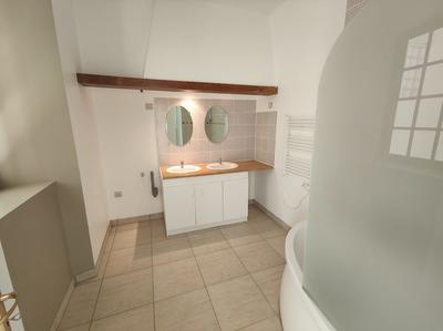 Appartement - 110 m² - 4 pièces