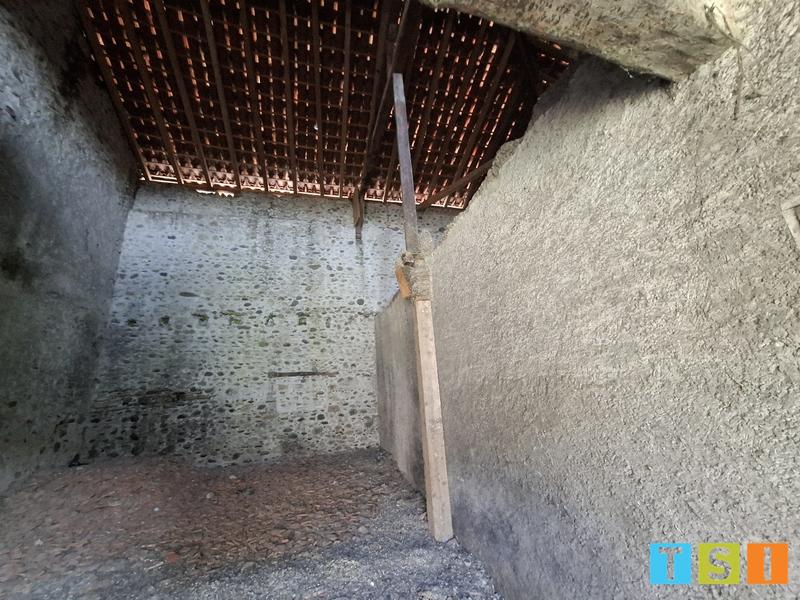 Maison - 400 m² - 10 pièces