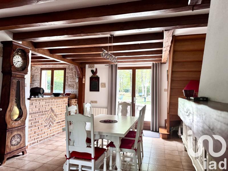 Maison - 137 m² - 7 pièces