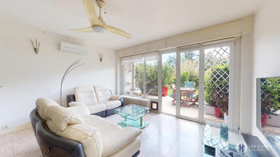 Appartement - 79 m² - 3 pièces