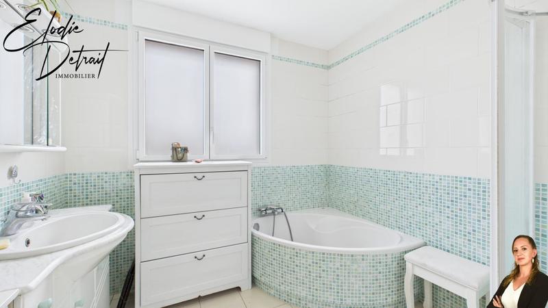 Pavillon - 88 m² - 5 pièces