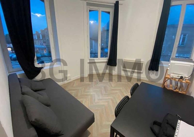 Immeuble - 141 m² - 9 pièces