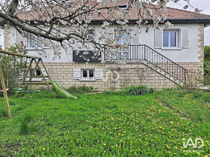 Maison - 155 m² - 7 pièces