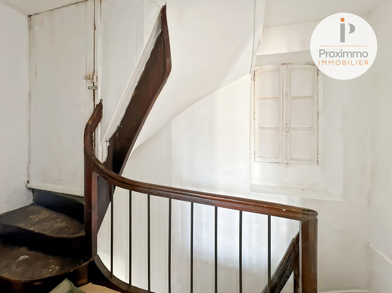 Maison - 140 m² - 7 pièces