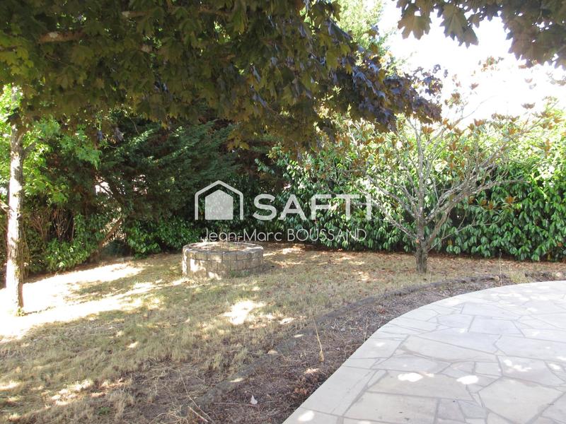 Maison de village - 222 m² - 8 pièces