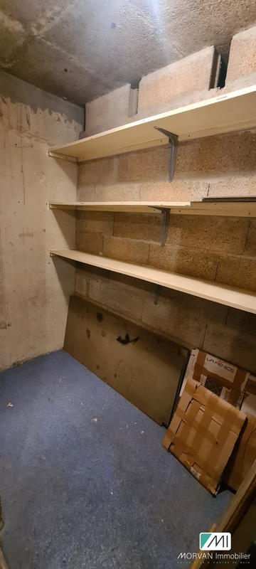 Parking / Garage - 4 m²