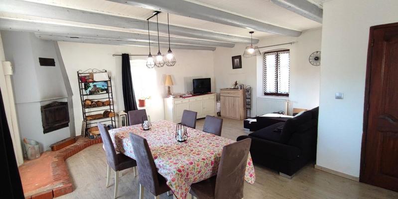 Maison - 197 m² - 8 pièces