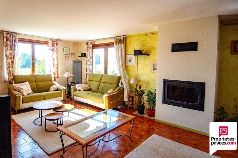 Maison - 168 m² - 7 pièces