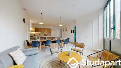 Chambre - 11 m² - 1 pièce