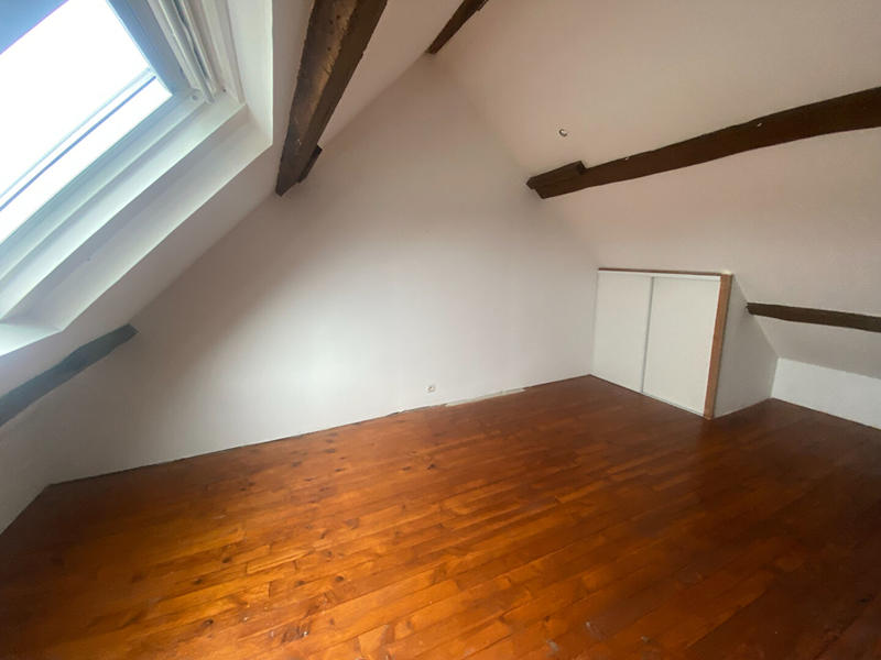 Maison - 87 m² - 5 pièces