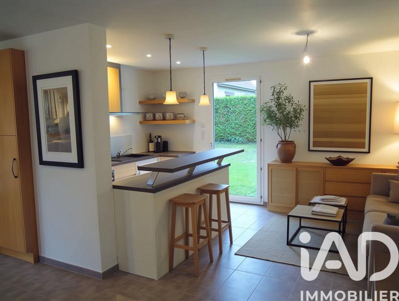 Maison - 96 m² - 5 pièces