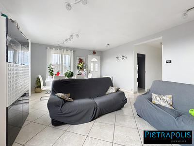 Maison - 110 m² - 5 pièces