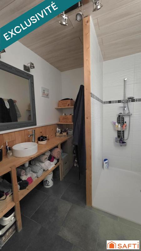 Maison - 163 m² - 7 pièces