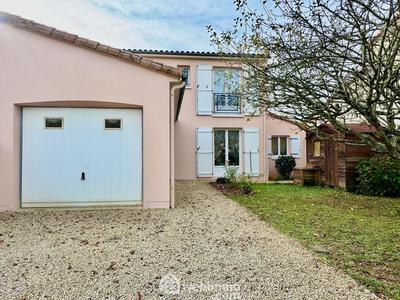 Maison - 102 m² - 5 pièces