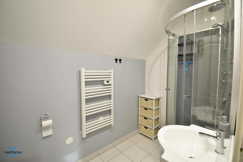 Longère - 232 m² - 6 pièces