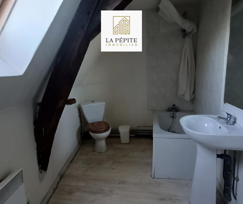 Immeuble - 81 m² - 3 pièces