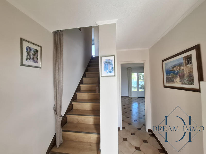 Maison - 107 m² - 5 pièces
