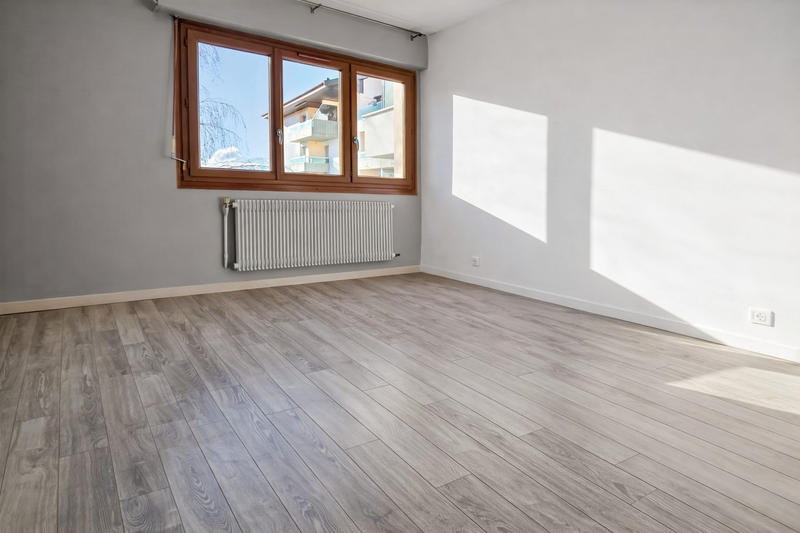 Appartement - 77 m² - 3 pièces