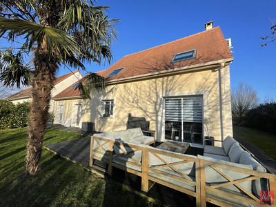 Maison - 120 m² - 6 pièces