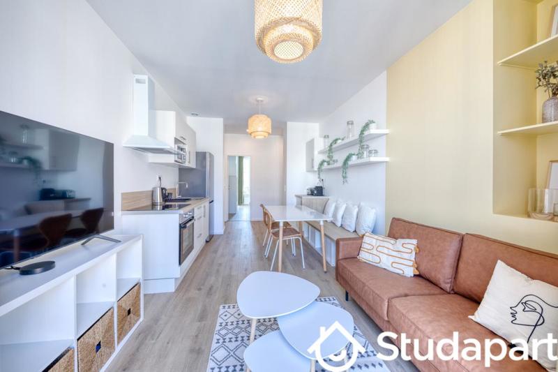 Chambre - 13 m² - 1 pièce