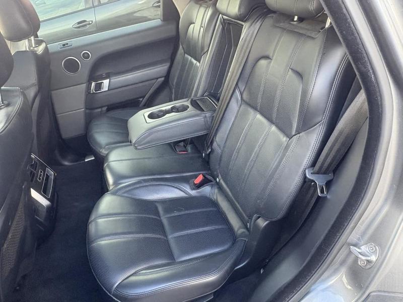 Land Rover Range Rover Sport 3.0 Tdv6 258 se Auto/ Entretiens Complets