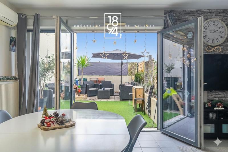 Appartement - 65 m² - 3 pièces