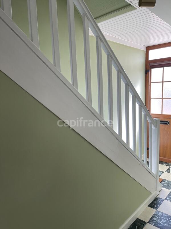 Maison - 105 m² - 4 pièces