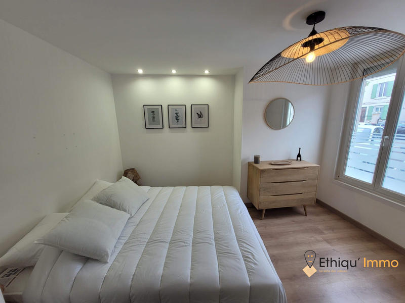 Appartement - 148 m² - 6 pièces