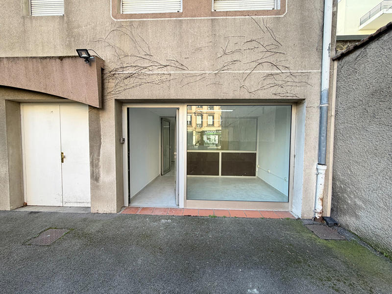 Local commercial - 53 m² - 2 pièces