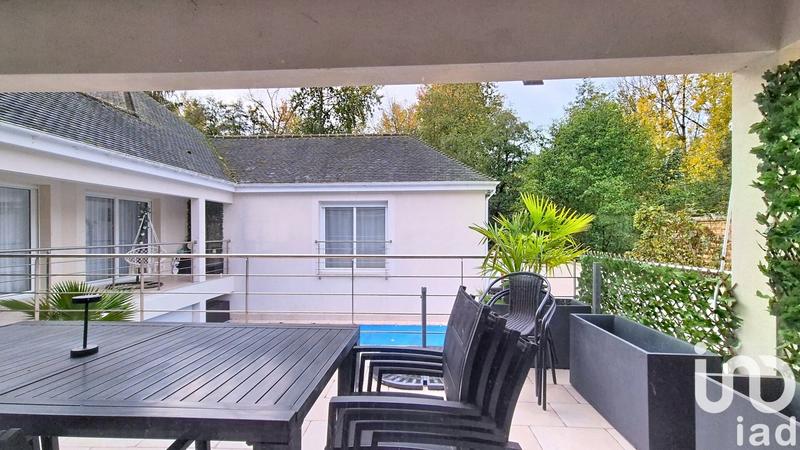 Maison - 195 m² - 6 pièces