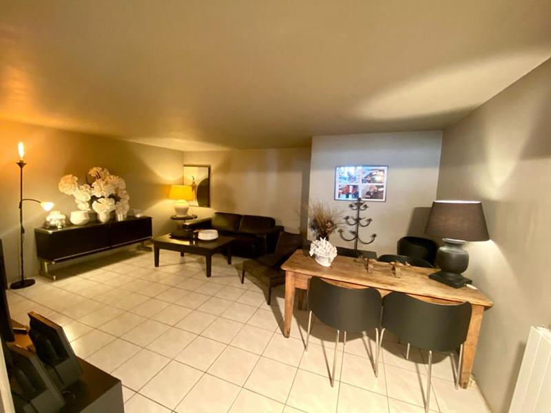 Loft - 111 m² - 3 pièces