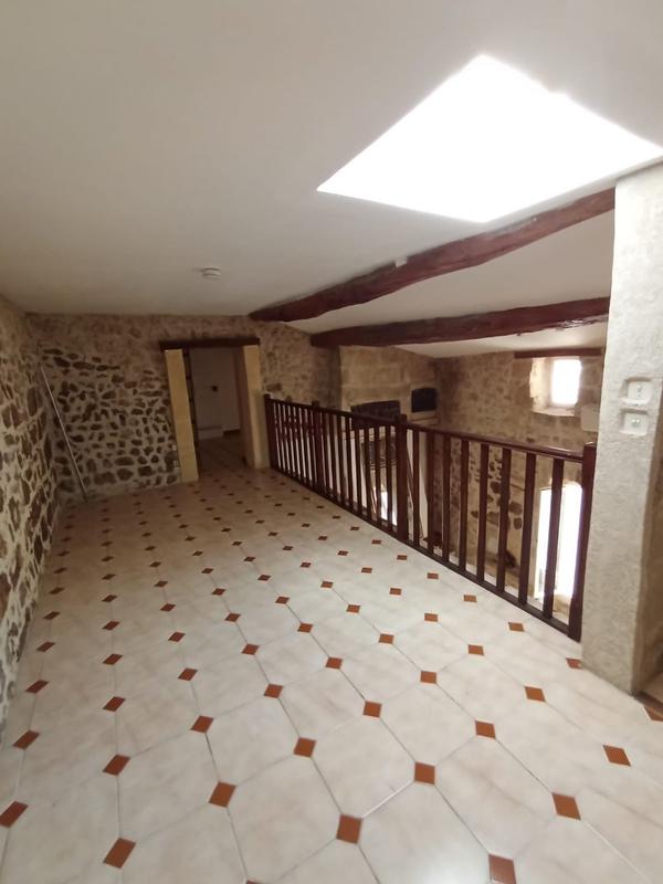 Maison - 80 m² - 3 pièces