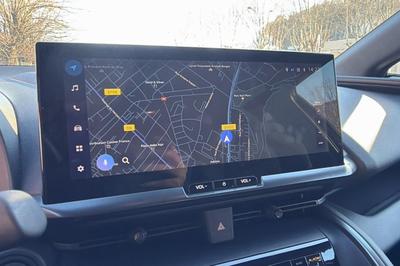 Toyota c-Hr 1.8 Hybrid140 Design Pk H