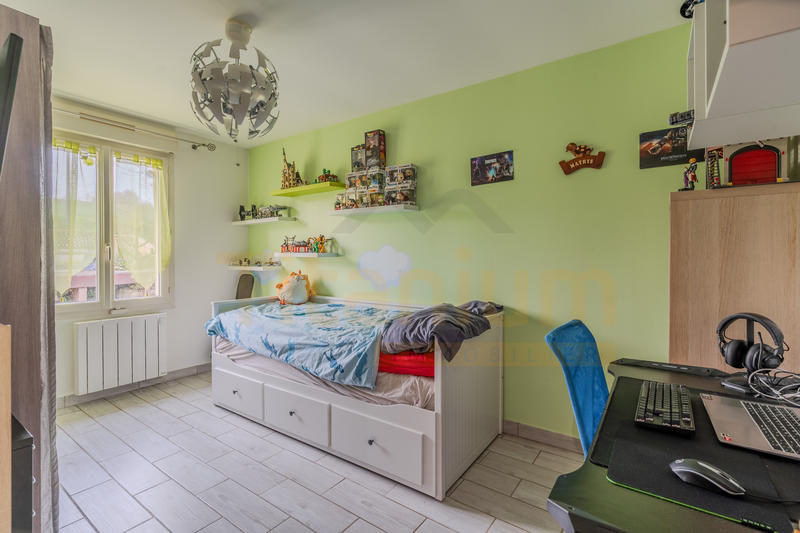 Maison - 152 m² - 6 pièces