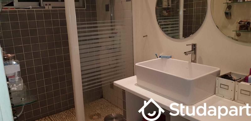 Chambre - 12 m² - 1 pièce