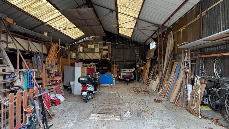 Maison - 212 m² - 10 pièces