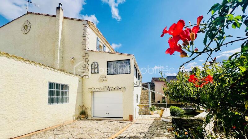 Maison en pierre - 185 m² - 12 pièces