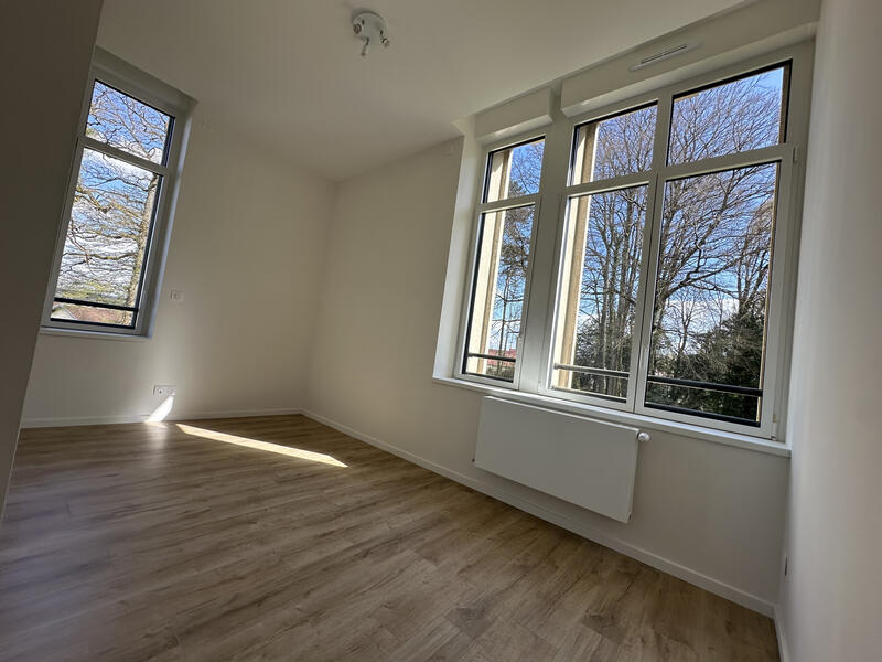 Appartement - 99 m² - 5 pièces