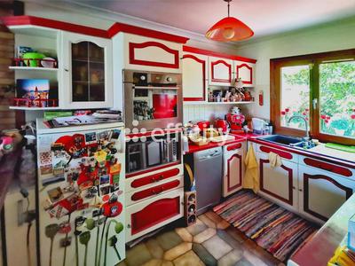 Maison - 121 m² - 5 pièces