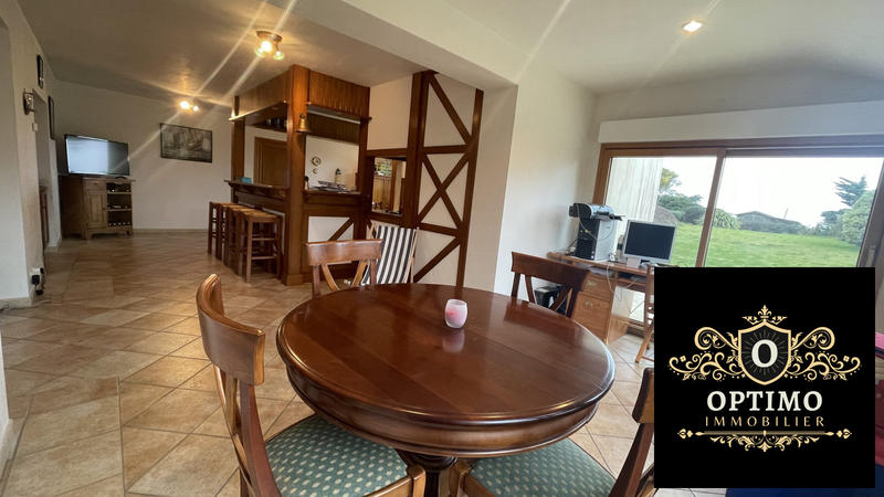 Maison ancienne - 190 m² - 5 pièces