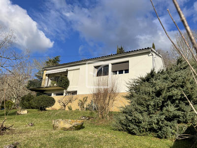 Maison - 170 m² - 7 pièces