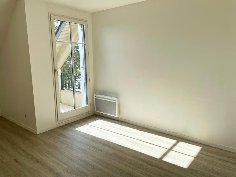 Appartement - 95 m² - 4 pièces