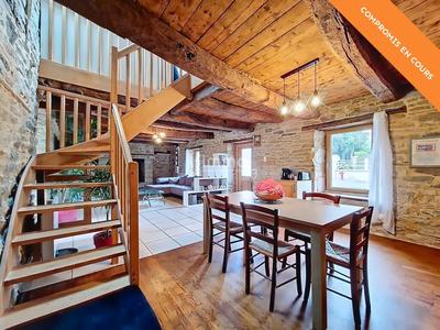 Maison en pierre - 125 m² - 6 pièces