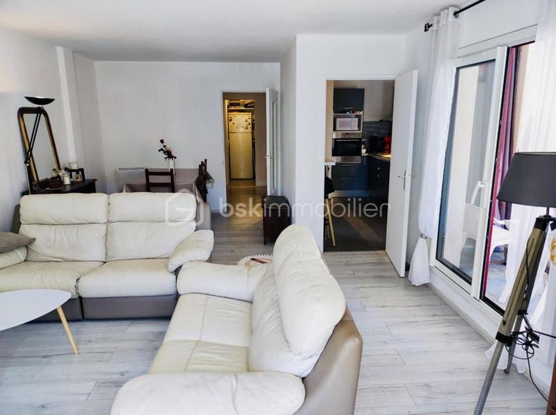 Appartement - 92 m² - 5 pièces