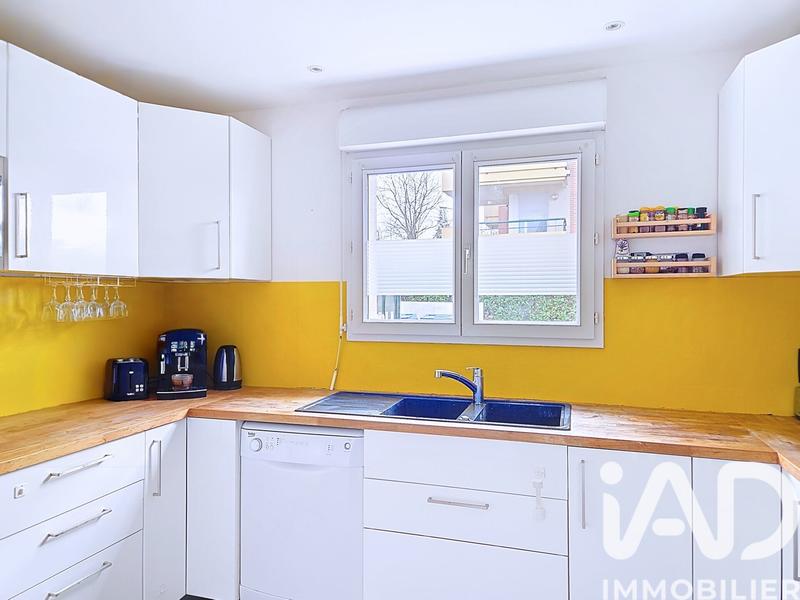 Maison - 80 m² - 4 pièces