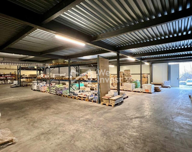 Local commercial - 845 m²