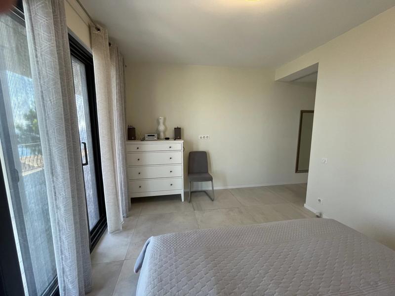 Villa - 185 m² - 6 pièces