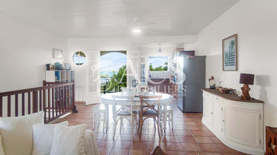 Maison - 177 m² - 8 pièces