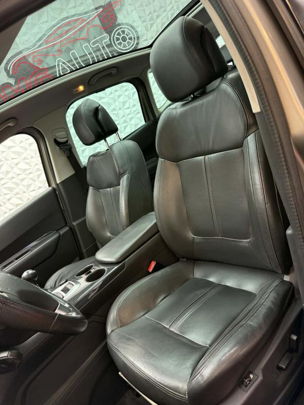 Peugeot 3008 2.0 HDi 16v 150 Cv. Feline